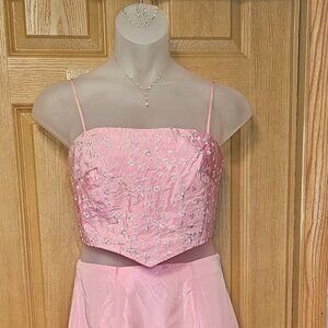 Vintage y2k 2 piece bubble skirt and asymmetrical crop top prom dress